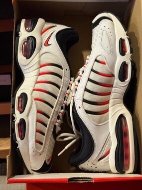 Air Max Tailwind 4 "Red White Black" Men's Size 11.5